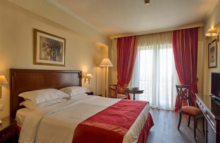 volos-palace-hotel-standard-room