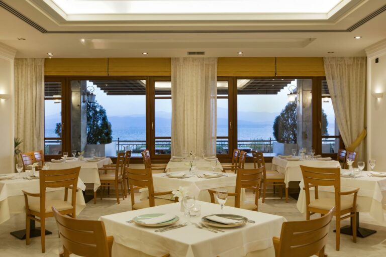 negroponte-resort-eretria-hotel-levante-restaurant