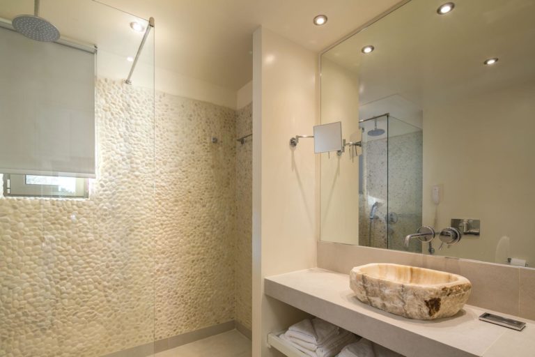 rodostamo-hotel-and-spa-corfu-bathroom-1