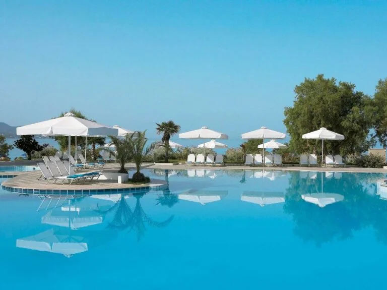 grecotel-filoxenia-kalamata-pool