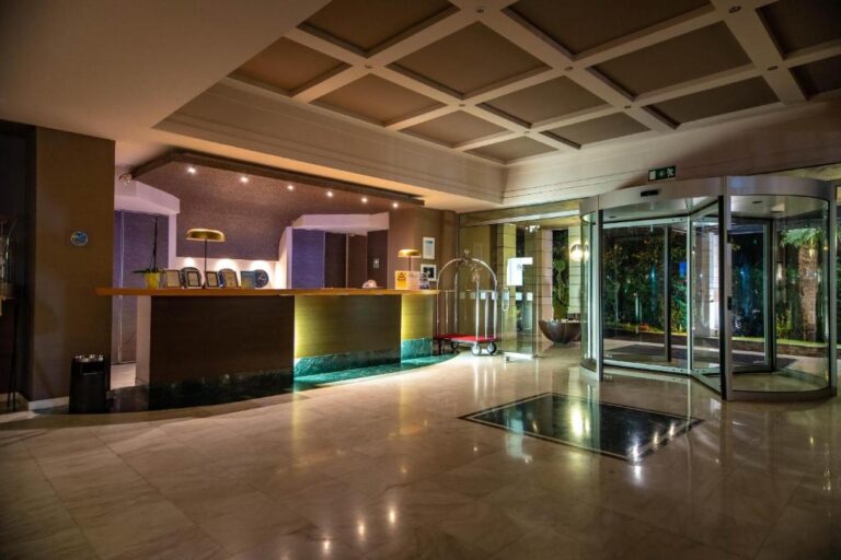 dion-palace-resort-and-spa-hotel-pieria-lobby