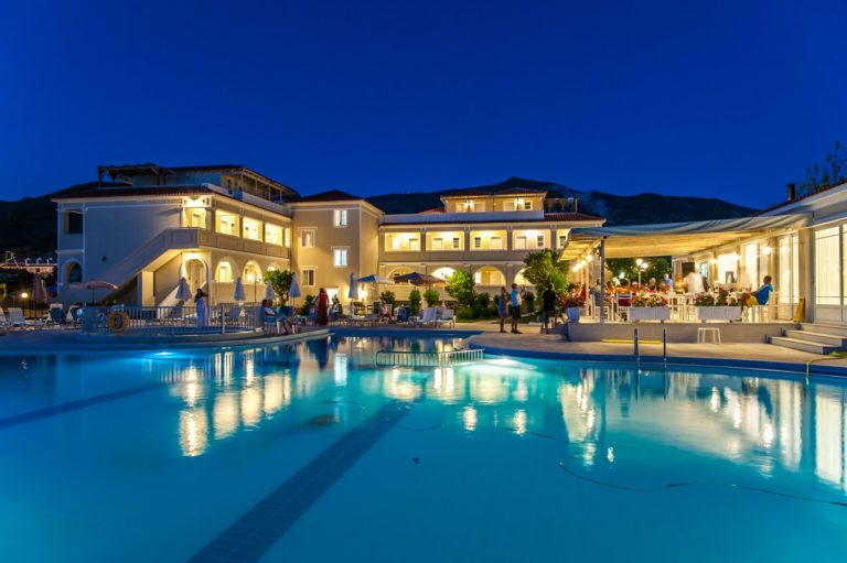 klelia-beach-hotel-zakynthos-pool