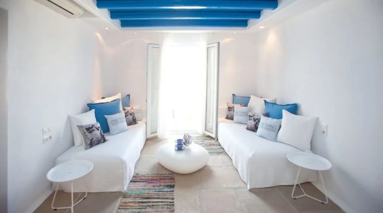 golden-sun-hotel-naxos-interior