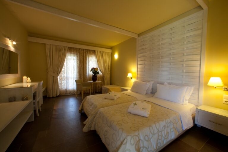 aktaion-resort-hotel-gytheio-bugalow