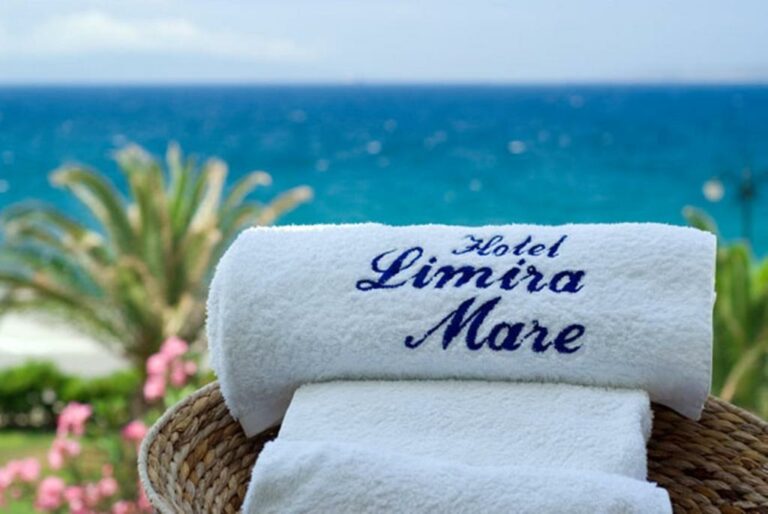 limira-mare-hotel-neapoli-towel