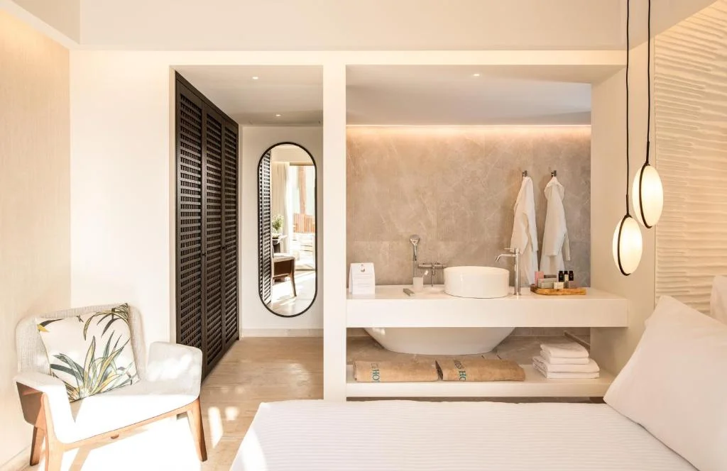 mitsis-rinela-iraklio-crete-bathroom