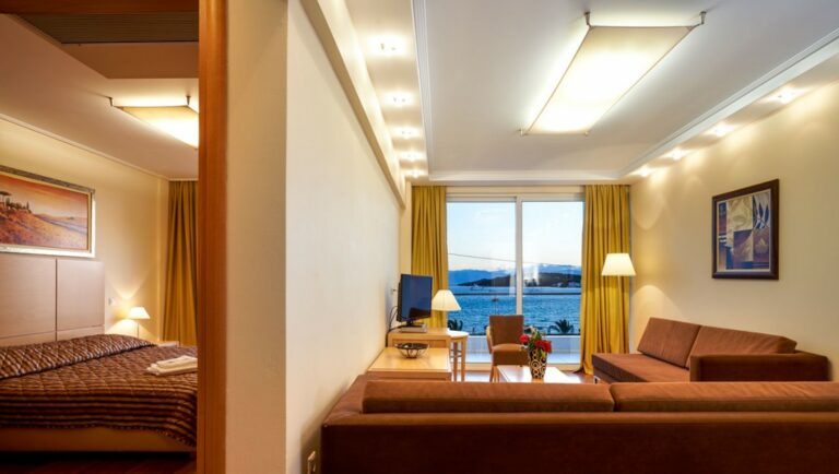 nautica-bay-hotel-porto-heli-Suite-main-block