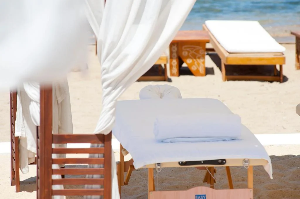 nikki-beach-hotel-porto-heli-massage