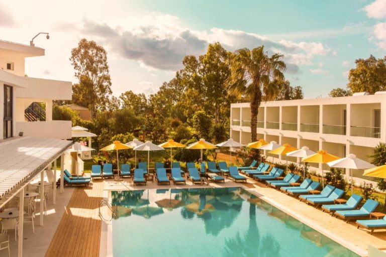 nasos-hotel-resort-corfu-pool