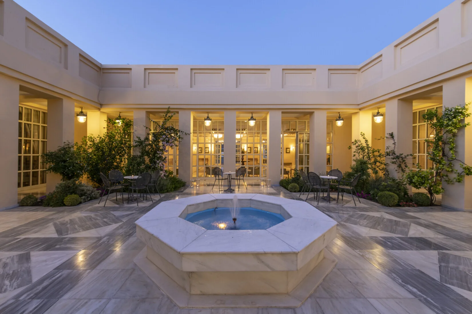 amalia-hotel-nafplio-fountain