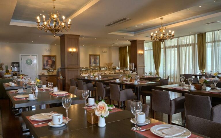 xenia-palace-portaria-hotel-restaurant