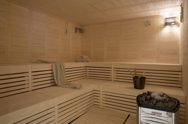 dolce-athens-attica-riviera-hotel-sauna