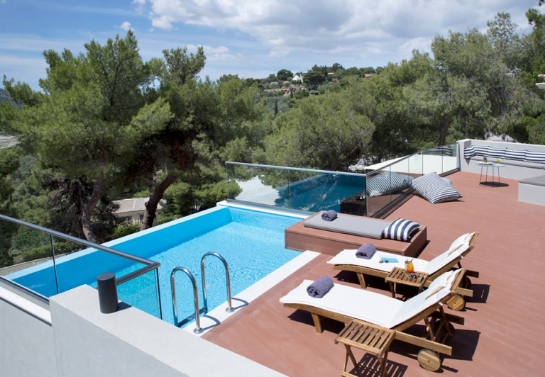 dolce-athens-attica-riviera-hotel-private-pool