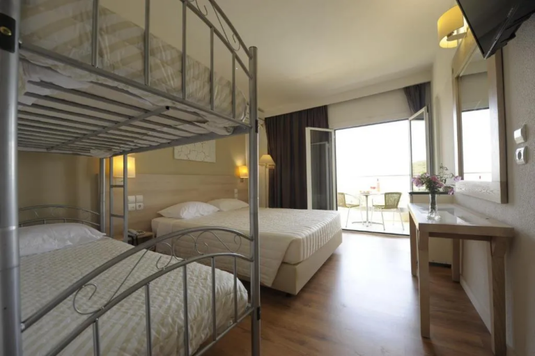 amarynthos-resort-hotel-family-room