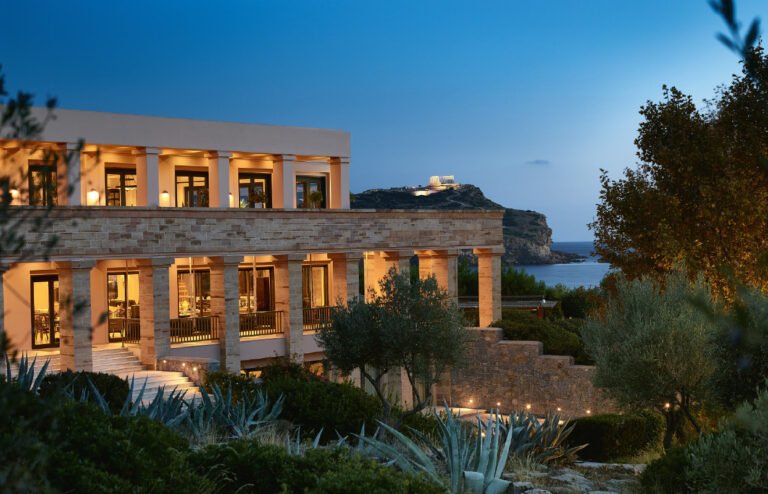 grecotel-cape-sounio-exclusive-resort-night-view