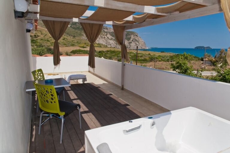 klelia-beach-hotel-zakynthos-balcony