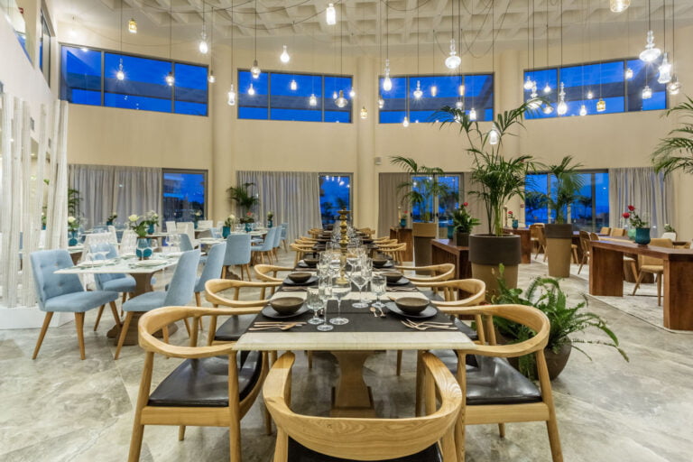 elysian-luxury-hotel-and-spa-kalamata-restaurant