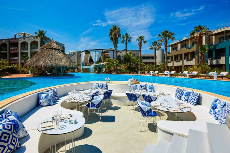 ilio-mare-resort-hotel-pool