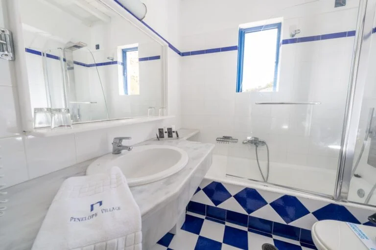 penelope-village-mykonos-bathroom