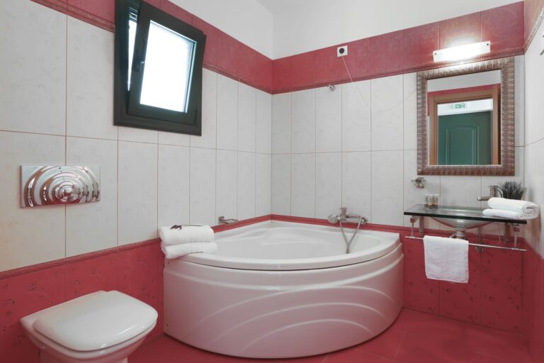 kefalonia-bay-palace-hotel-bathroom