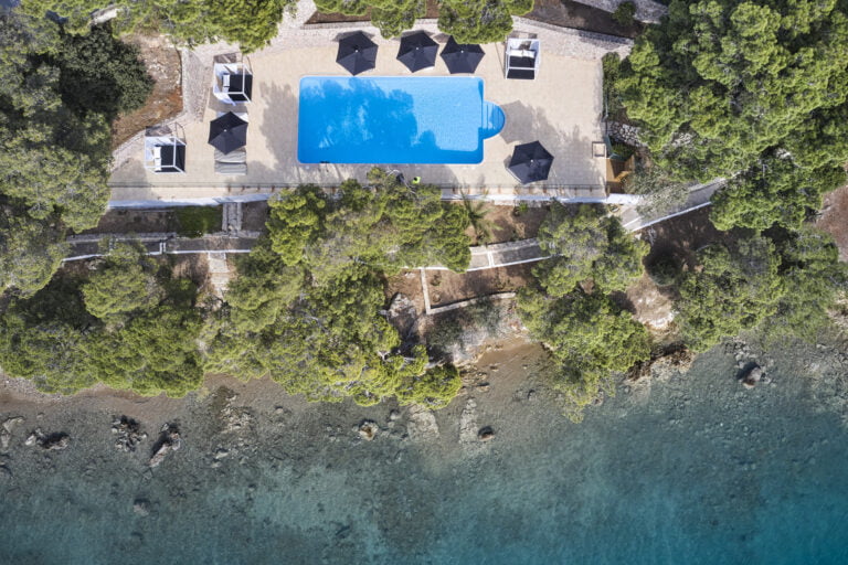 xenia-poros-image-hotel-aerial-pool-beach