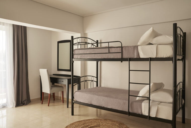 xenia-poros-image-hotel-bunk-beds
