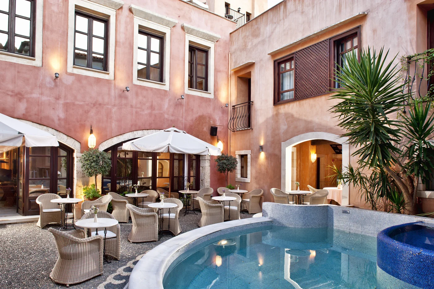 rimondi-boutique-hotels-rethymno-exterior-area