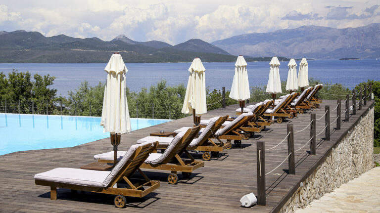 ionian-blue-hotel-lefkada-sunbeds-by-the-pool