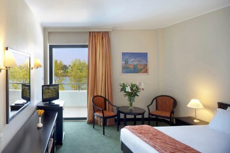 margarona-royal-hotel-preveza-room
