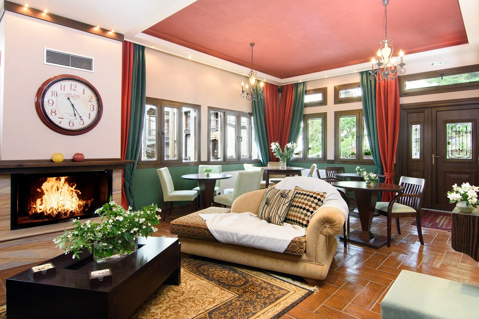 arktos-suites-elati-interior