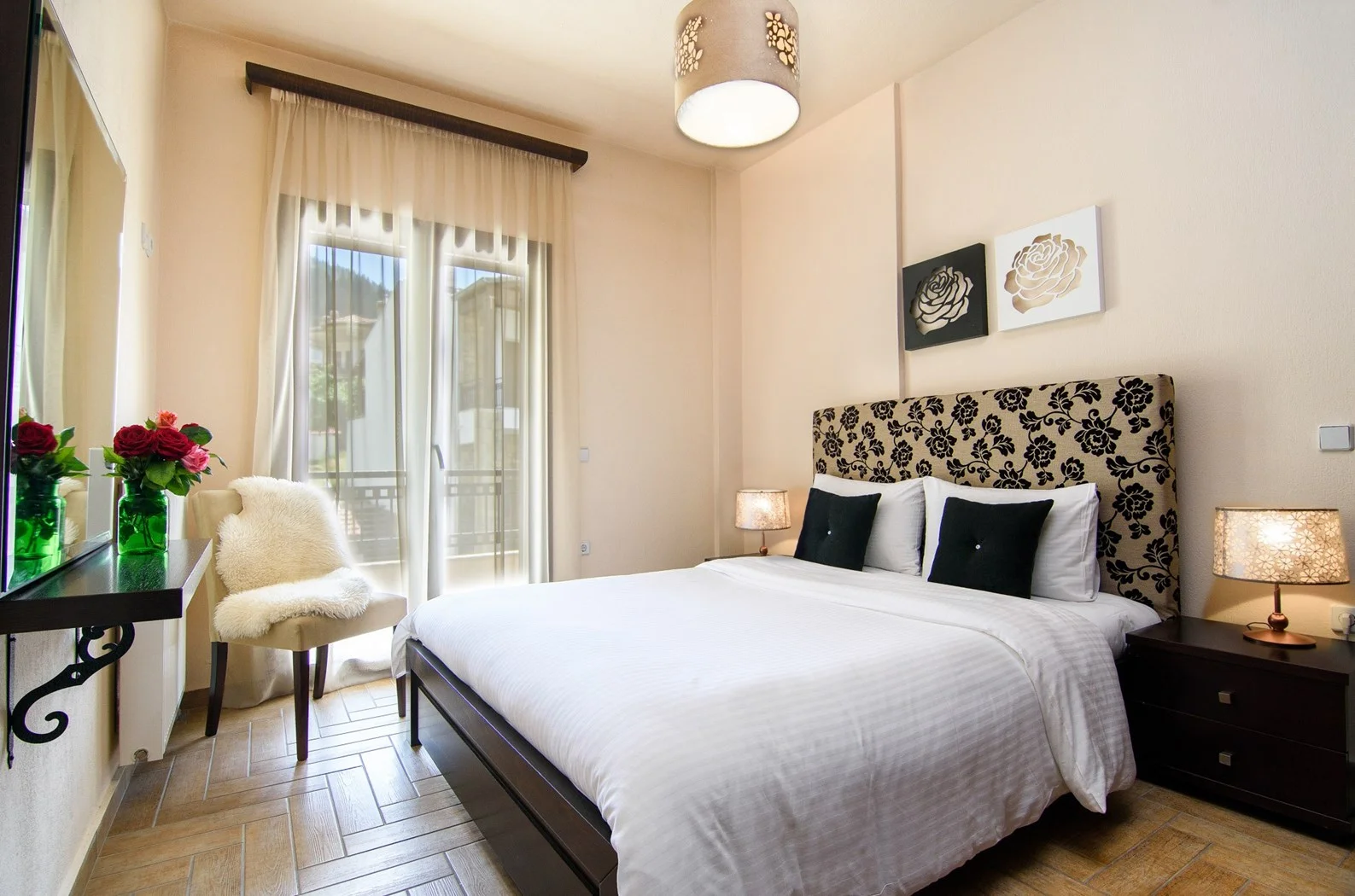 arktos-suites-elati-room