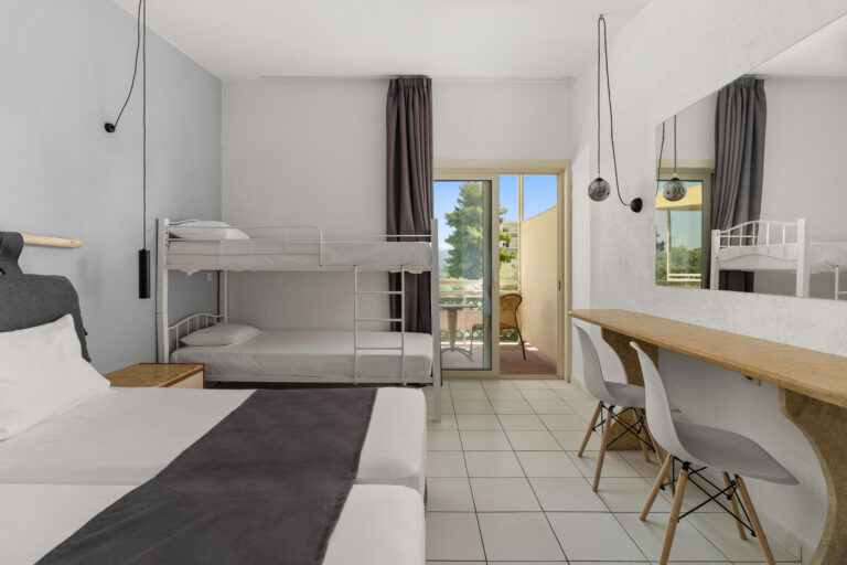 palmariva-beach-hotel-eretria-renovated-family-room-bungalow-2