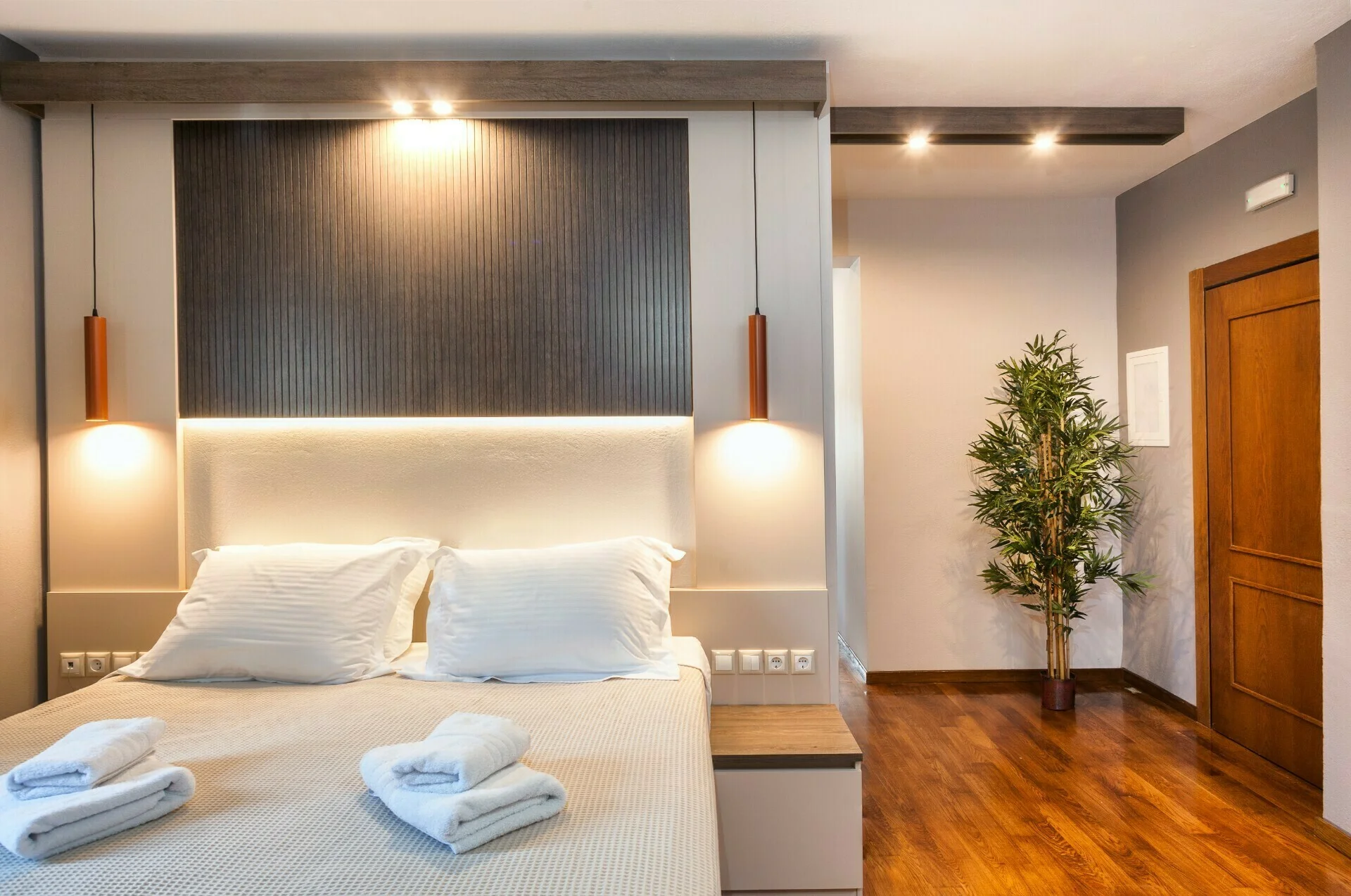 erofili-hotel-and-suites-grand-luxury-suite-with-panoramic-view