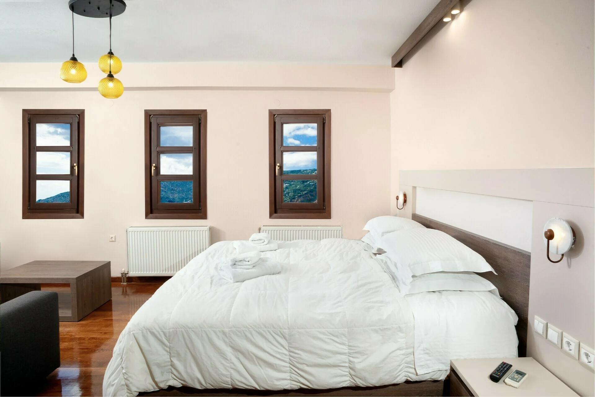 erofili-hotel-and-suites-junior-suite-with-panoramic-view