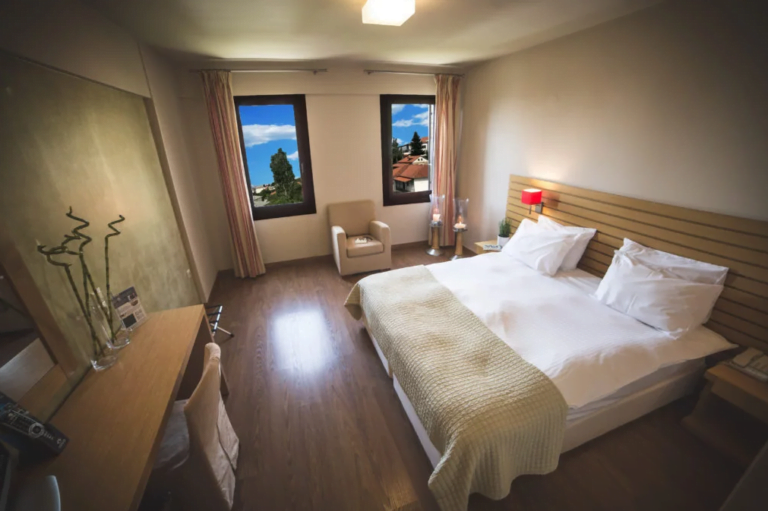 portaria-hotel-pilio-modern-room