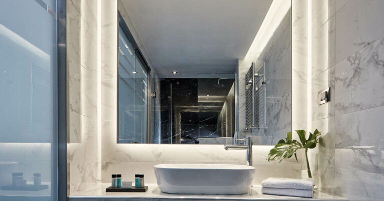 antigon-urban-chic-hotel-thessaloniki-bathroom-2