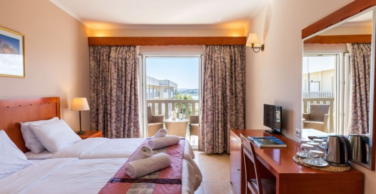 ariti-grand-hotel-corfu-hotel-double-triple-room-lake-view