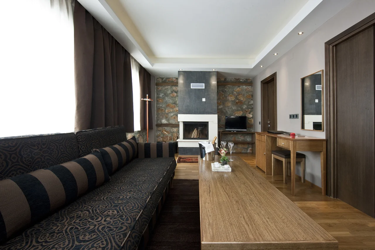 miramonte-chalet-hotel-spa-kaimaktsalan-room-2