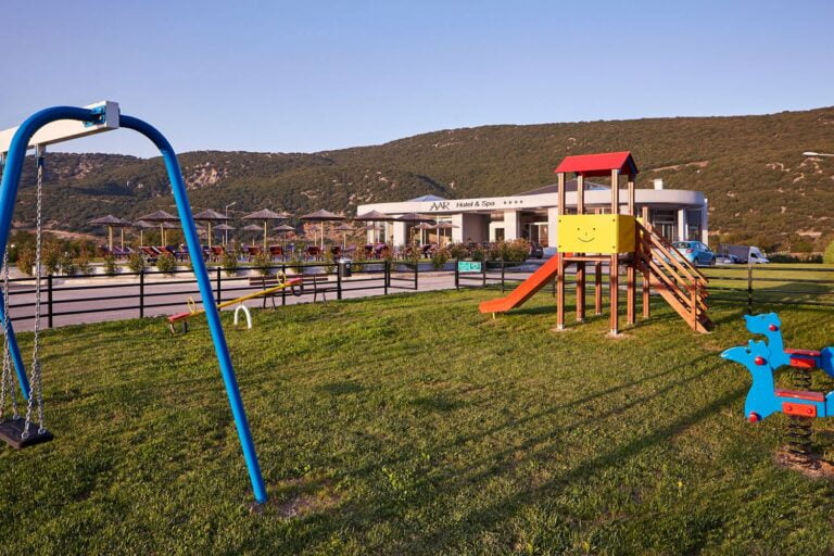 aar-hotel-and-spa-ioannina-playground