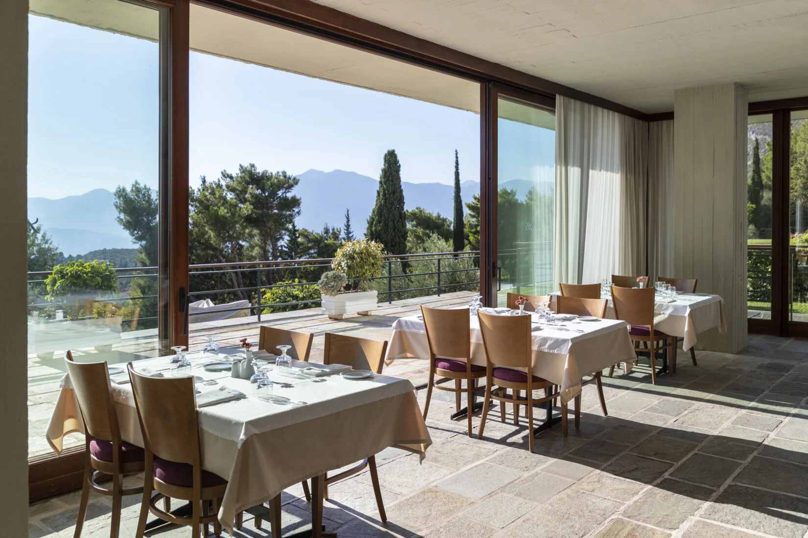 amalia-hotel-delfoi-restaurant