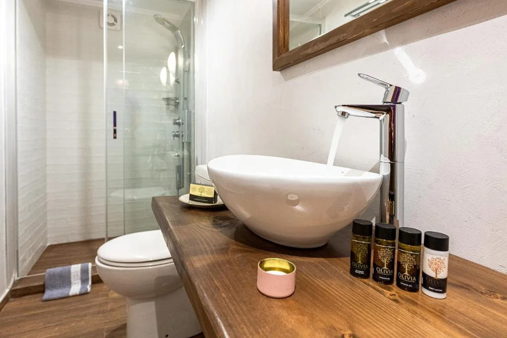 ef-zin-hotel-arachova-bathroom
