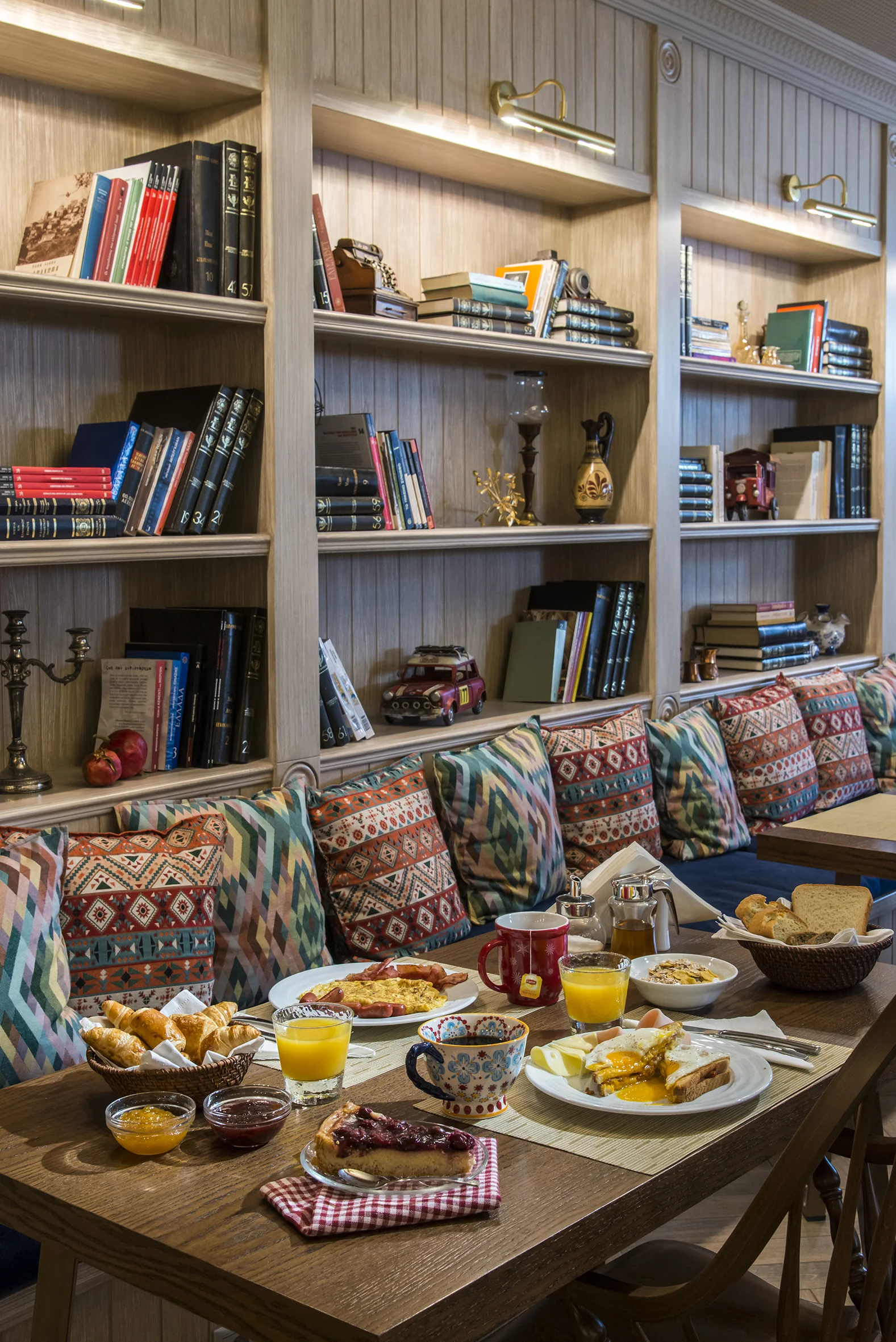 ef-zin-hotel-arachova-restaurant
