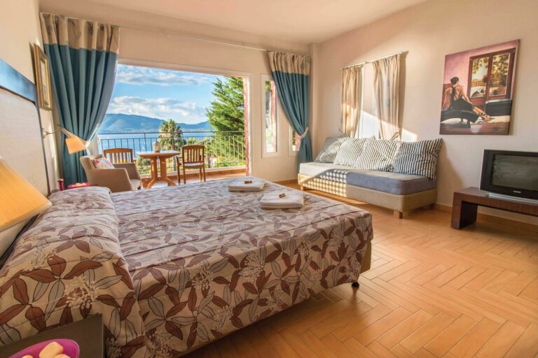 thalassa-hotel-and-spa-superior-room