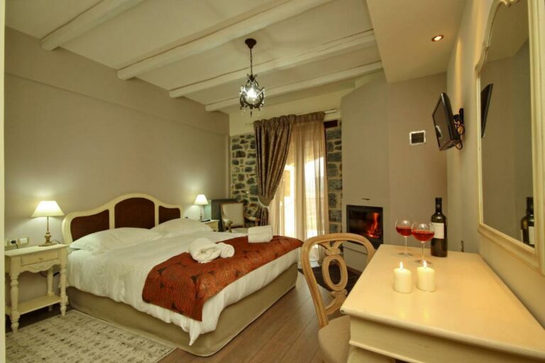 thisoa-hotel-room