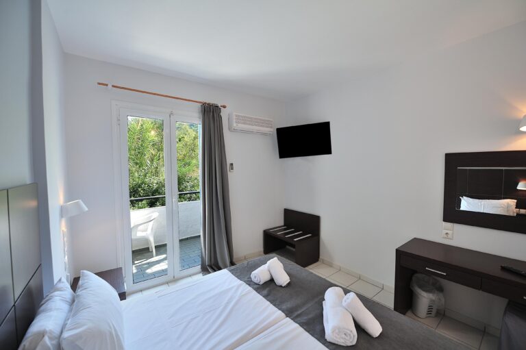 anamar-skiathos-hotel-standard-double-room-2