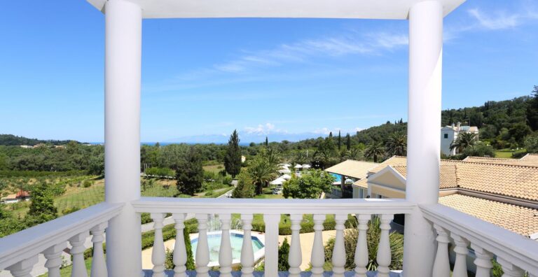 rebeccas-village-corfu-hotel-balcony