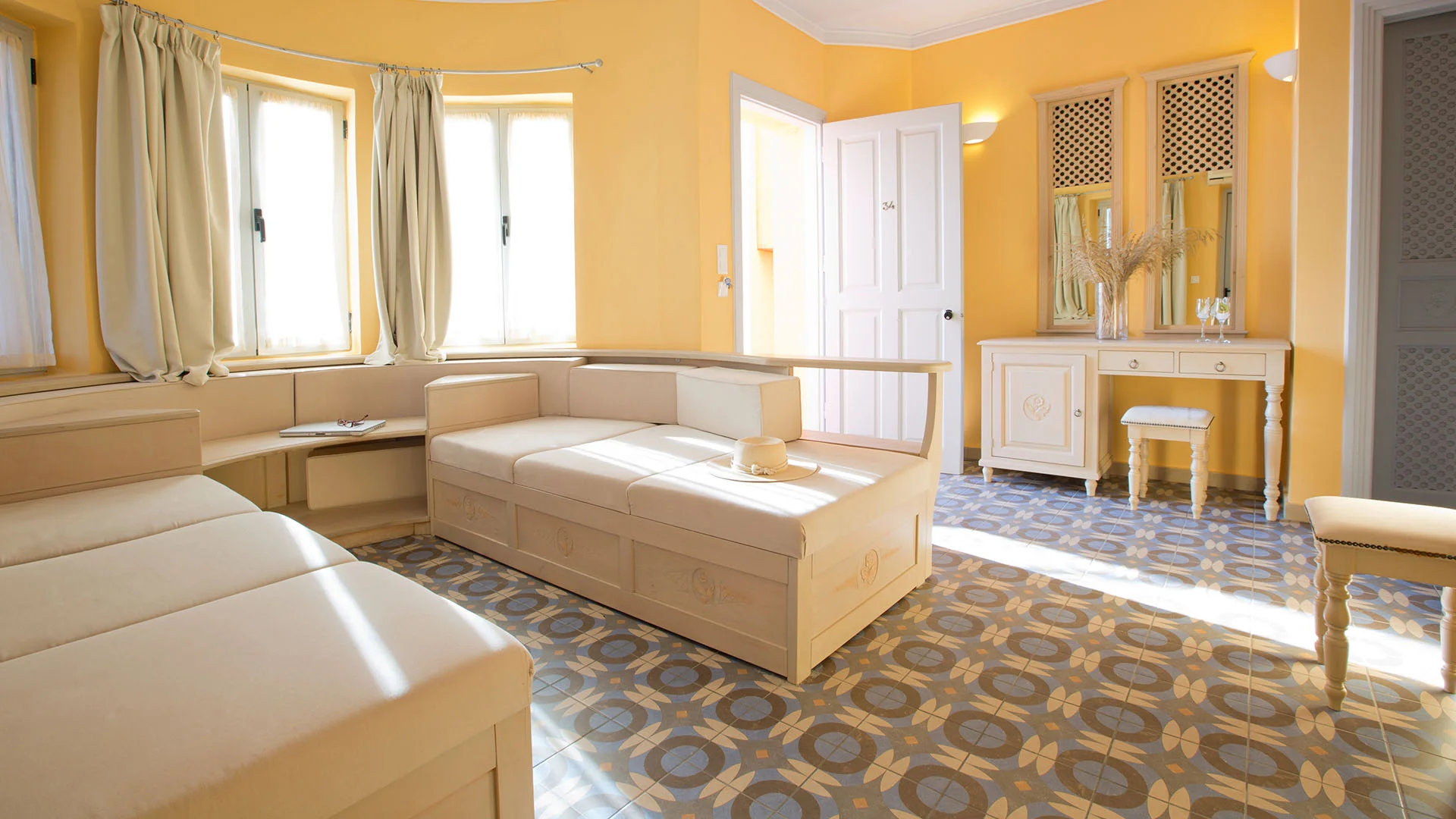 red-tower-hotel-lefkada-family-suite-sea-view-2