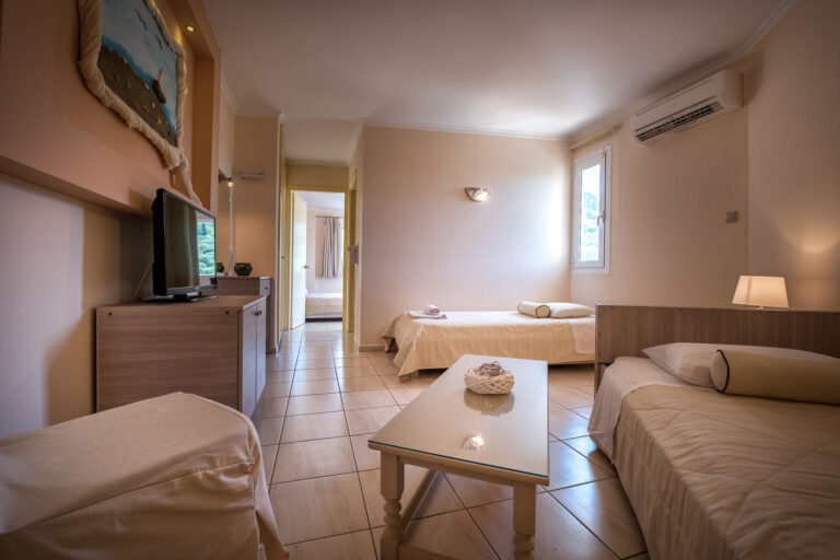 varres-hotel-zakynthos-junior-suite-family-room-panoramic-view