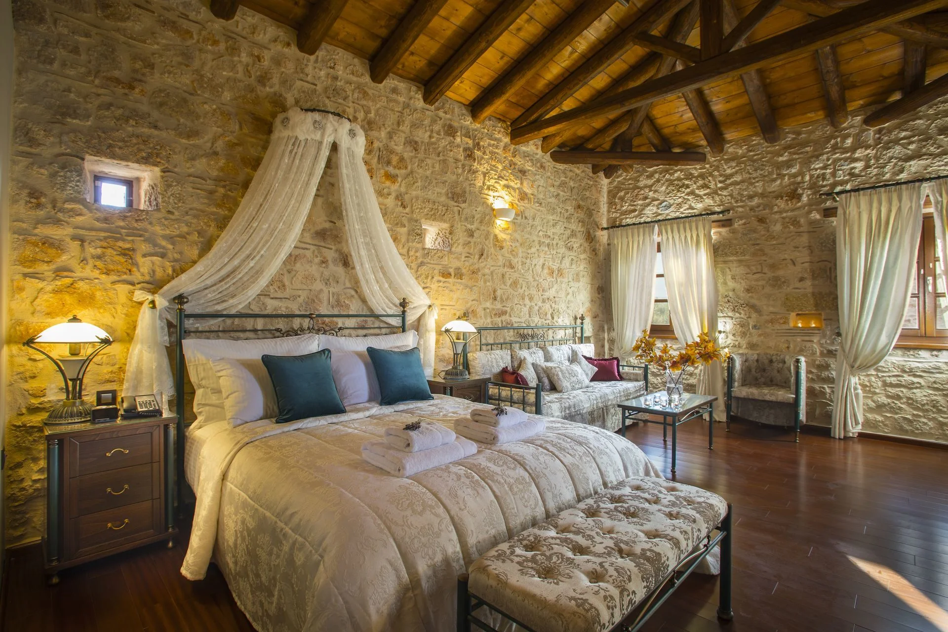 mystras-grand-palace-resort-and-spa-hotel-sparti-room-1