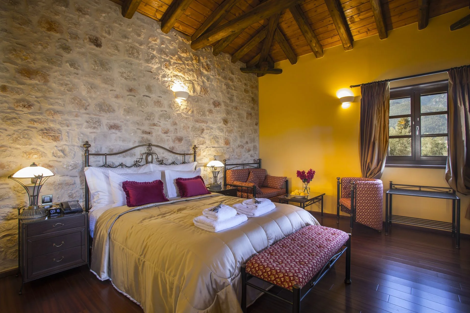 mystras-grand-palace-resort-and-spa-hotel-sparti-room